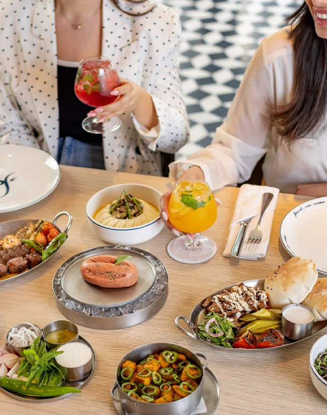 Em Sherif Restaurant 